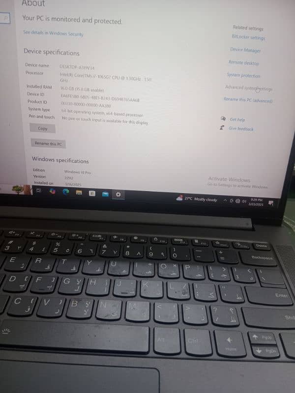 Lenovo Yoga Slim 7 Core i7 10th Gen 16 GB, 512 GB, 2GB graphics 2