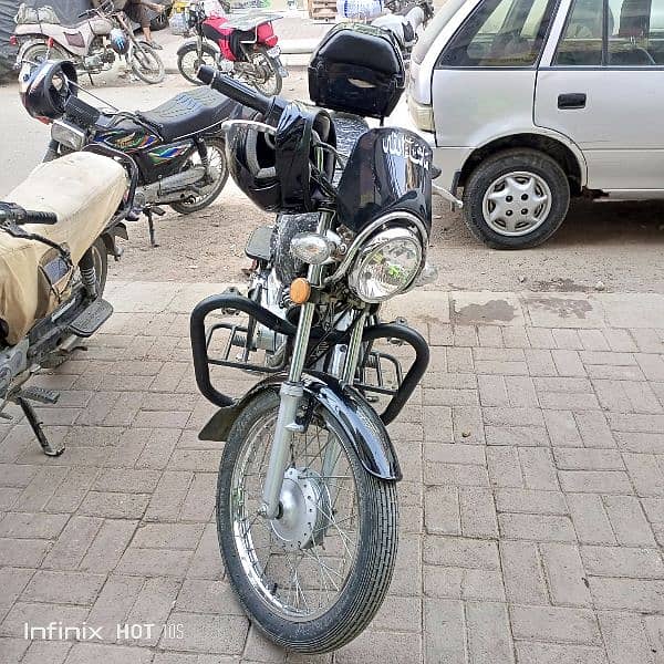 Suzuki Gs 150 As like zero meter new only 7k Km chali hy 2