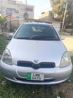 Toyota Vitz 2001