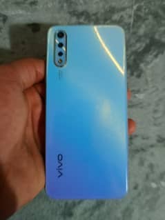 Vivo s1 4/128 No box no charger only phone  pannel change ha