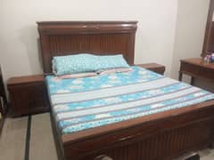 King size bed set