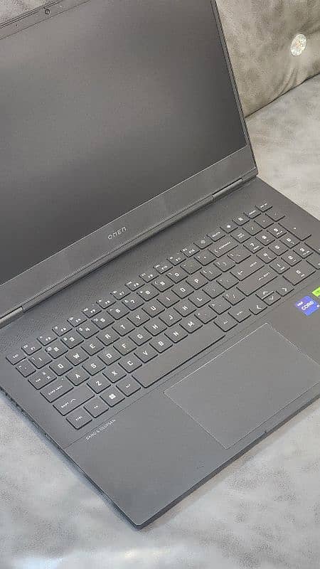 HP OMEN 16 I9 13TH RTX 4060 3
