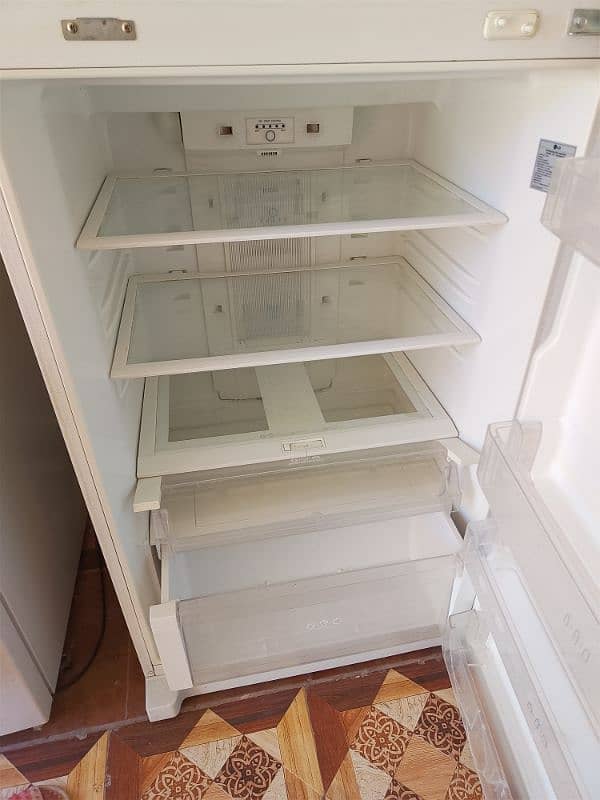 big LG imported fridge 5