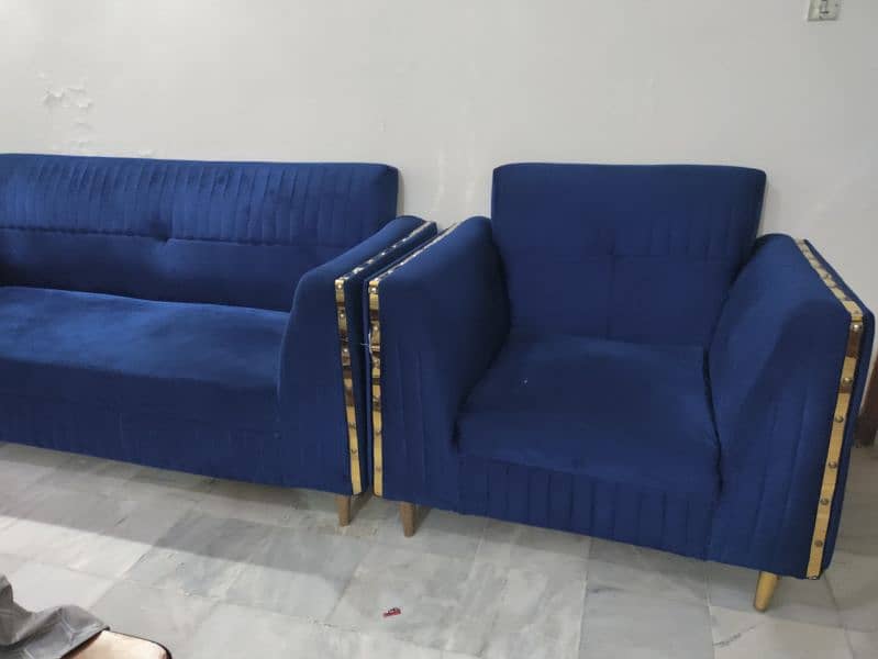 Sofa set 0