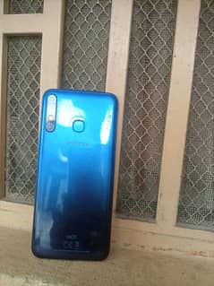 Infinix Hot8