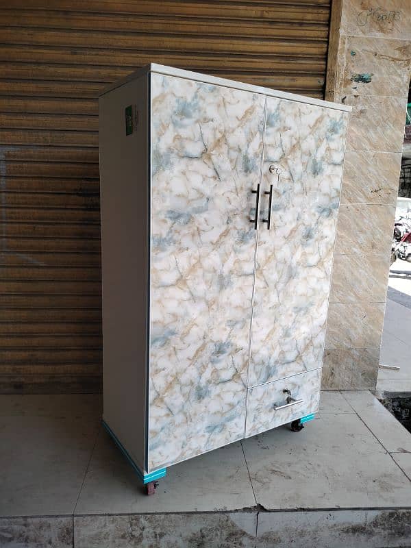 cupboard / wardrobe / Almari 0316,5004723 2