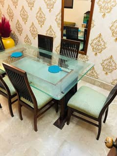 Dining table with sheesham wood