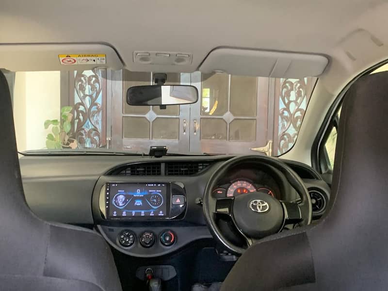 Toyota Vitz 2018 10