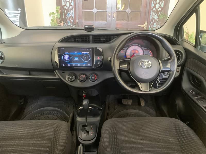 Toyota Vitz 2018 11