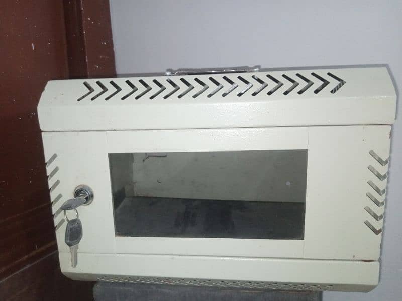 internet router cabinet 0