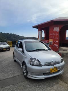 Toyota Vitz 2000