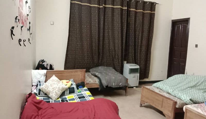 HORAIN GIRLS HOSTEL Near NUMS,PUNJAB CashCARY,SAVE MART. PWD Road Ismd 1