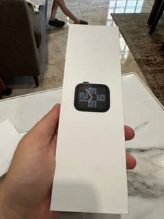 Apple Watch SE (Gen 2) – 44mm | Official Apple Warranty Till Dec 2025