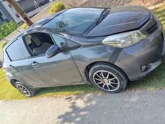 Toyota Vitz 2015