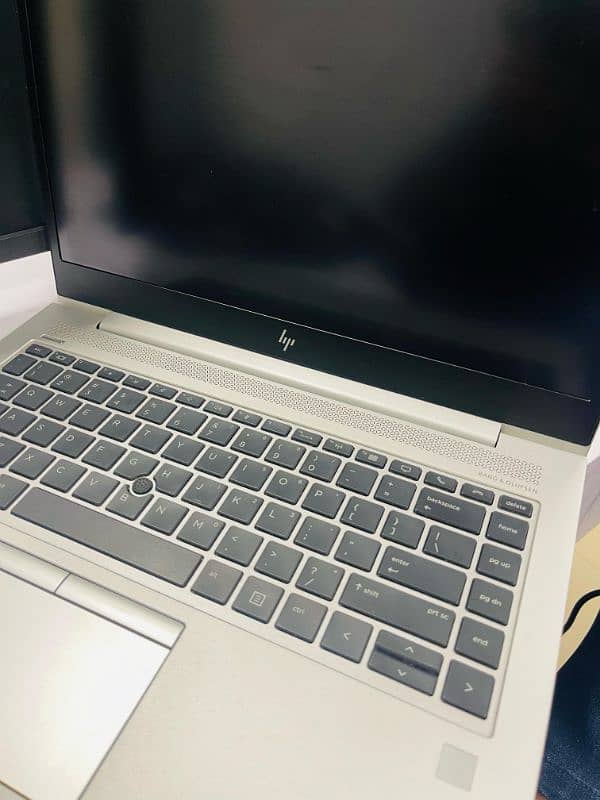 HP EliteBook 840 G5 3