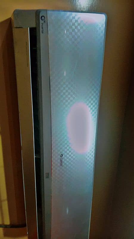 Gree INVERTER AC 1.5TON 8