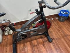 exercise bike/ spinner cycle/ exercise machine