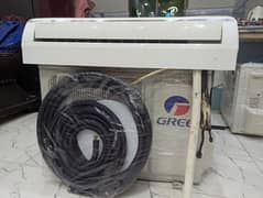 Gree 1 ton in Excellent condition full Original