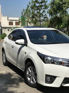 Toyota Corolla Altis 2015