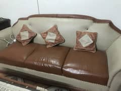 5 seater sofa set for sale. Condition 8/10.