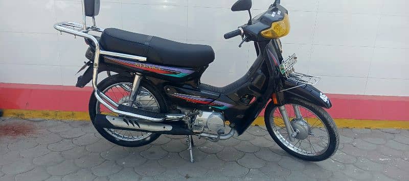 SCOOTY SITARA IMPORTANT CHINESE 10/10  8700 KM. USED 0