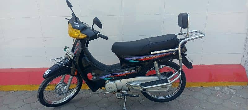 SCOOTY SITARA IMPORTANT CHINESE 10/10  8700 KM. USED 6
