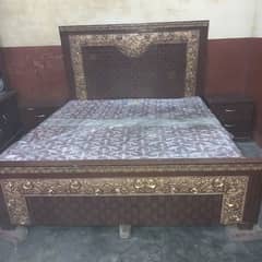 singer maze showcase almari double bed set table ke sath