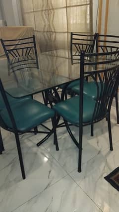 dinning table with 6 chairs for sale