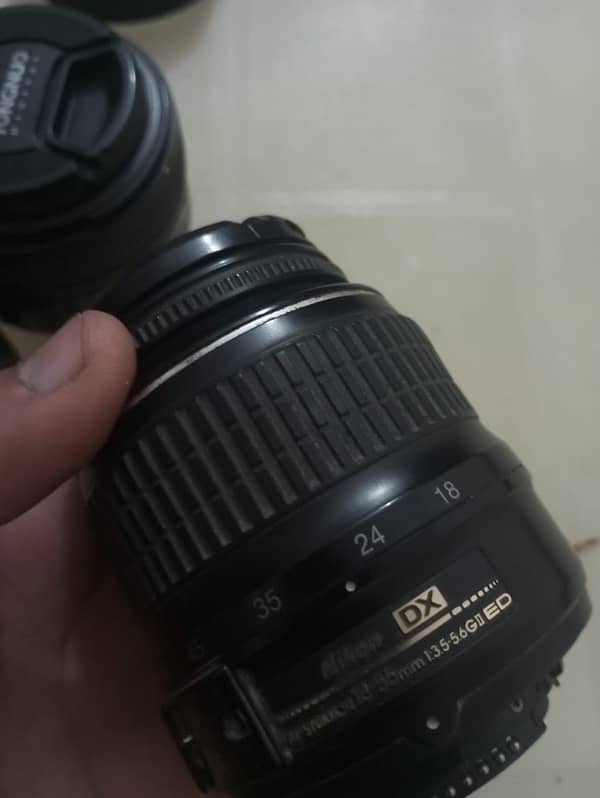Nikon 50mm , Nikon 18:55 different prices 5