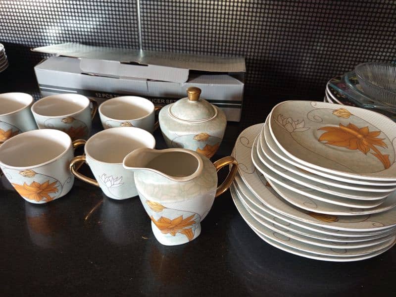 golden lining Tea set 21 pcs complete set 7