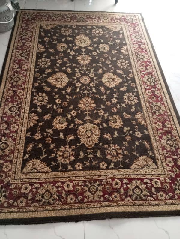 Beautiful carpet just like new 0