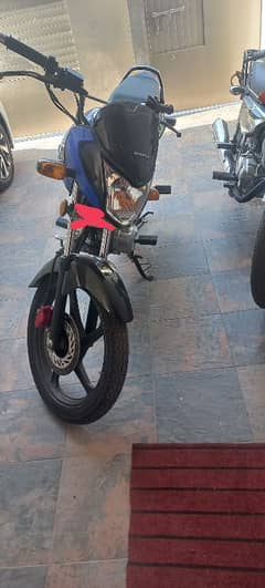 Honda CB125F 2022 BLUE