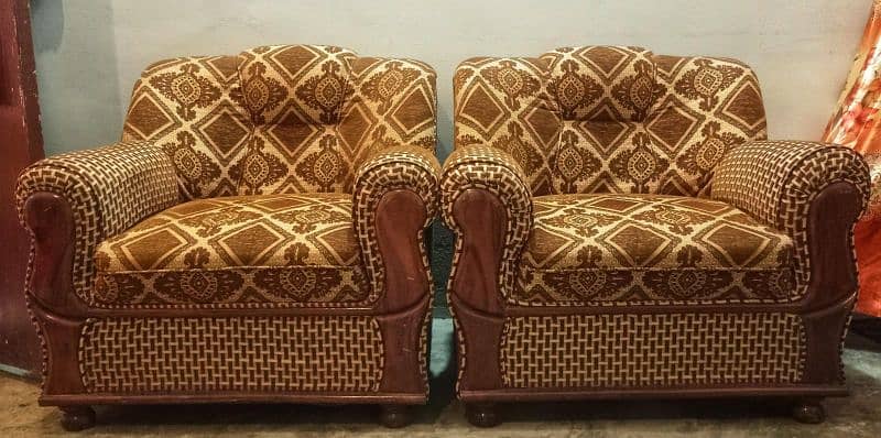 5 Seater Sofa Set for sell 0