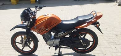 YBR G 125 Orange mate color (special edition)