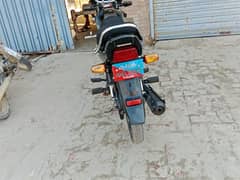 بہترین بائیک ھے لمینشن ھوئی ھےرابط کر سکتا ھے۔موبائل نمبر 03338365134