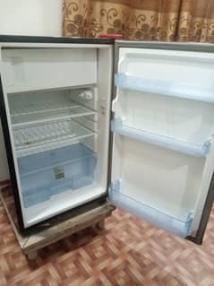 Dawlance Single Door Refrigerator