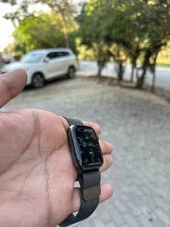 Apple watch Series 8 45mm With Millanese Loop.