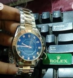 Men's golden chain strap quartz watch-1 pcs precision timepiece