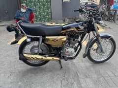 Honda 125 self start golden edition