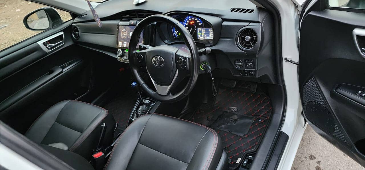 Toyota Corolla Axio Hybrid 1.5 2016 | Corolla Axio 2016 2