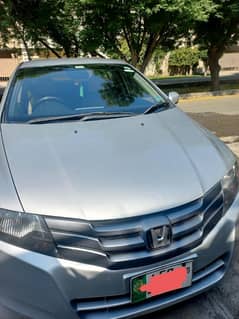 Honda City IVTEC 2010 silver colour