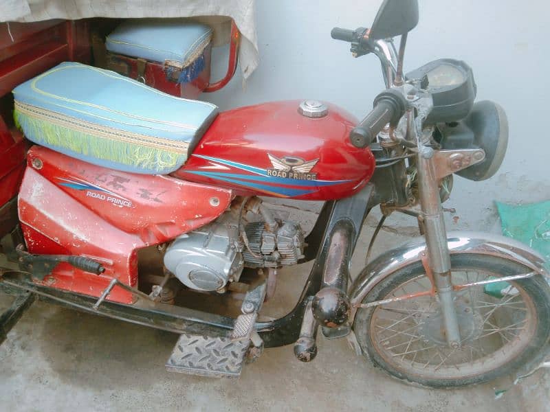 100 cc loader rickshaw total genuine 2020 model 1st  engine used 1