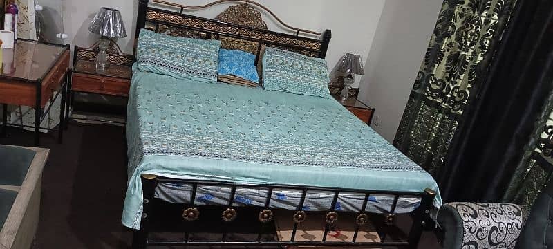 bed dressing side tables without metress 1