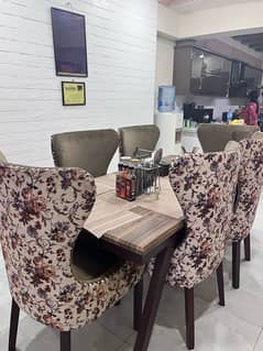 6 seater table