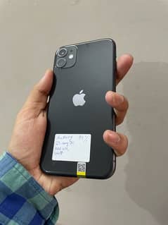 Iphone 11 ( 99% health ) under apple warranty