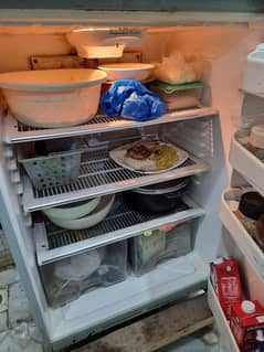 DAWLANCE FRIDGE WIDE SHAPE FULL SIZE FOR SALE