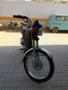 HONDA CG 125 KARACHI ORIGINAL URGENT SELL