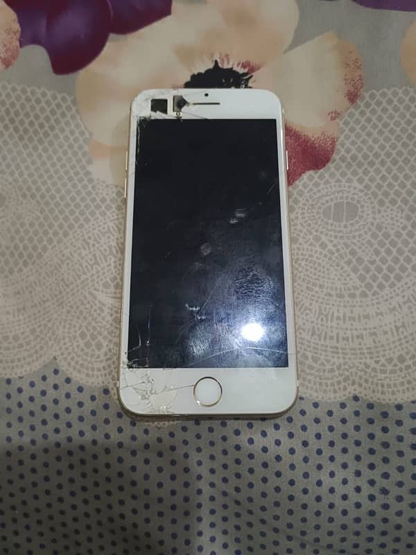 IPHONE 7 NON PTA 128 GB panel break but working 100% 5