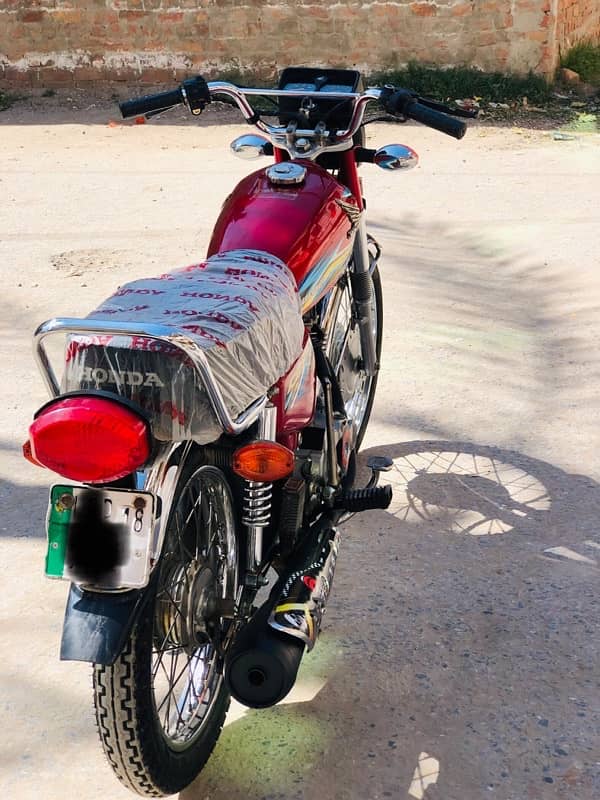 Honda CG-125 (Model 2018) Total Genuine Bike 5
