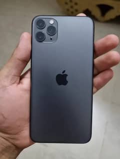 iPhone 11 pro max 64gb Non PTA With Box